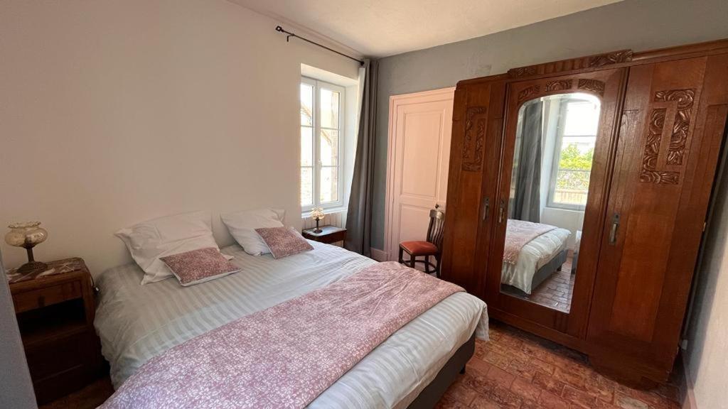 Chez Loulou - La Suite Lainsecq Exteriér fotografie